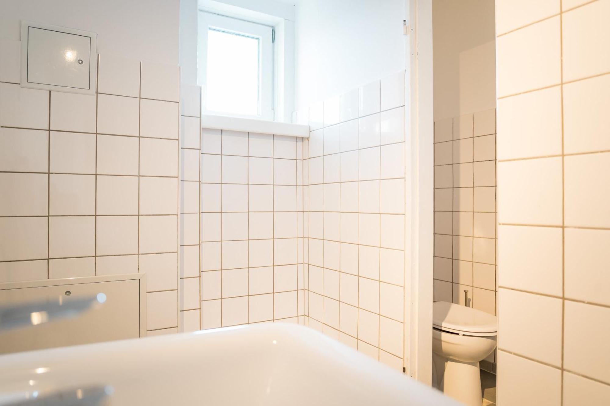 Three Bedroom Big Kitchen Selfcheckin Street Parking Berlim